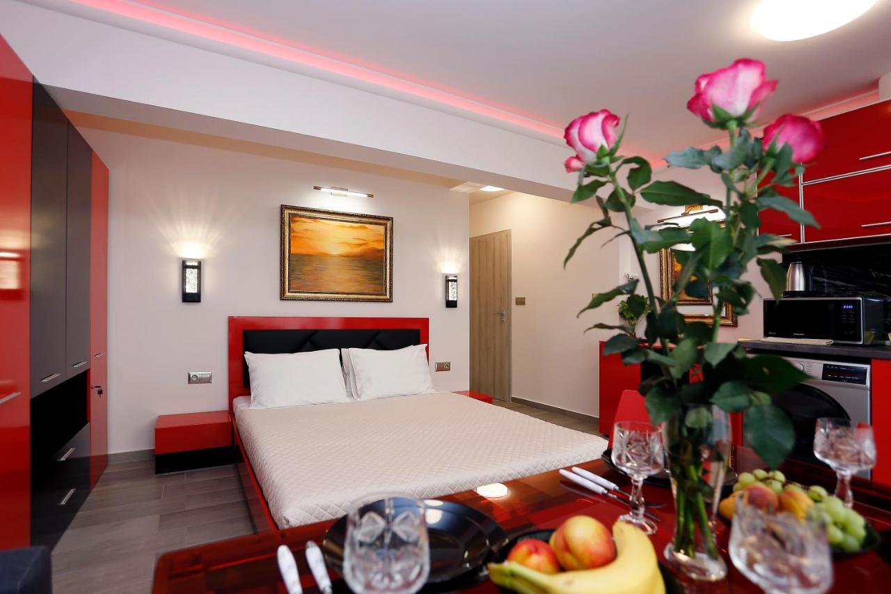 בורגאס Deluxe 2 Studios City Center מראה חיצוני תמונה