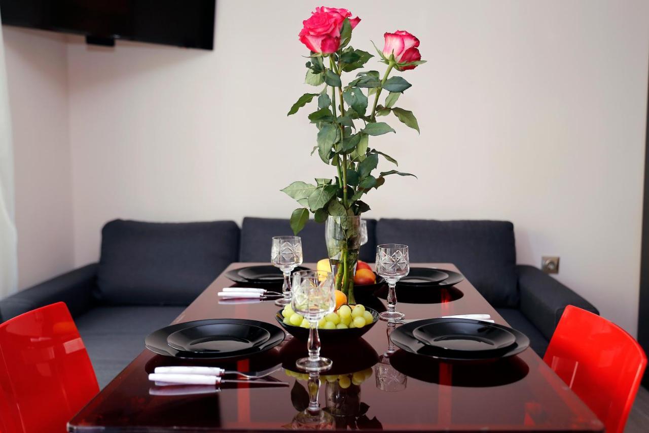 בורגאס Deluxe 2 Studios City Center מראה חיצוני תמונה