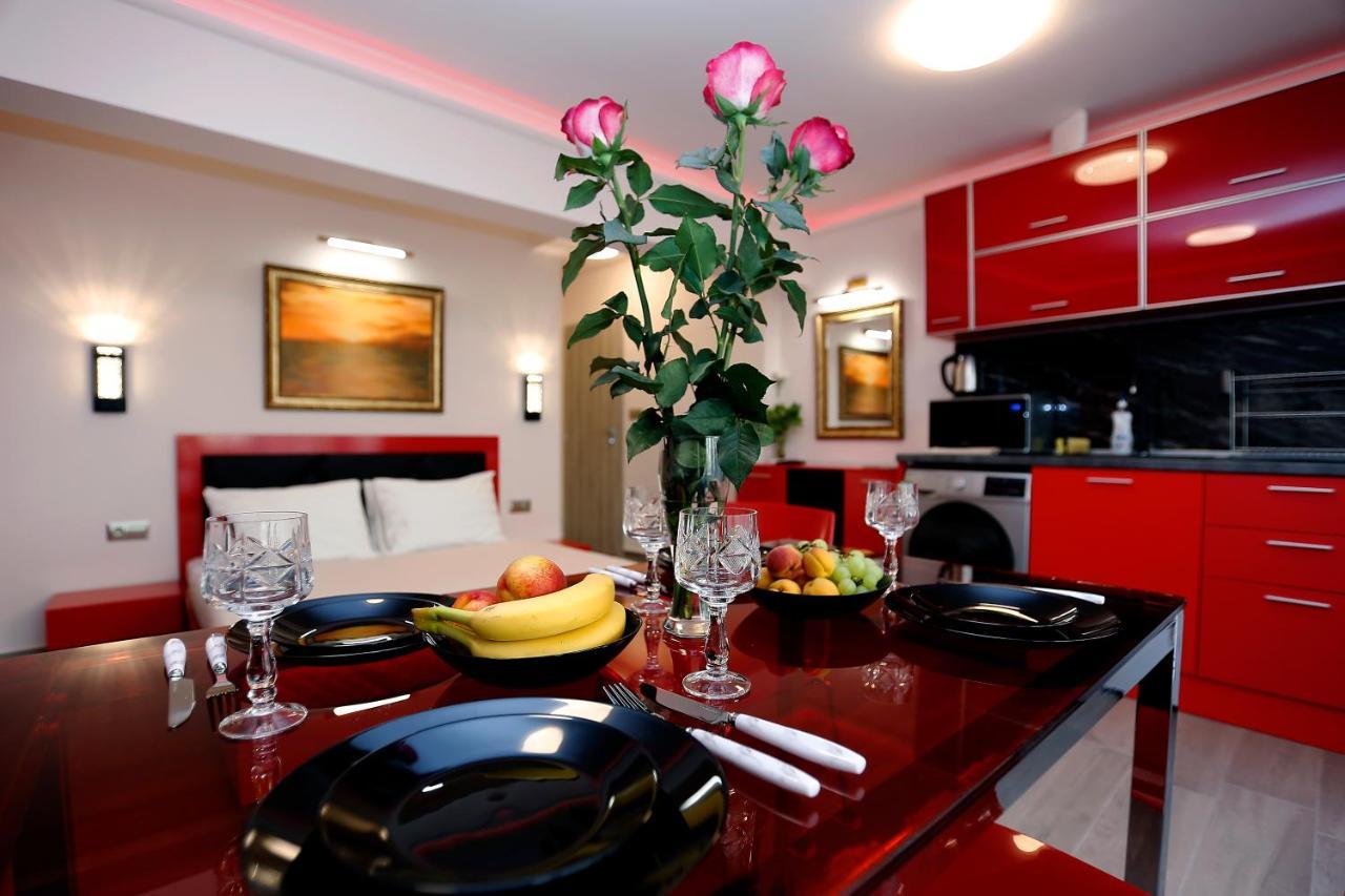 בורגאס Deluxe 2 Studios City Center מראה חיצוני תמונה
