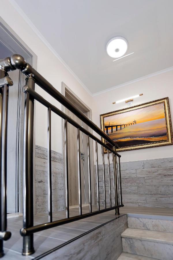בורגאס Deluxe 2 Studios City Center מראה חיצוני תמונה
