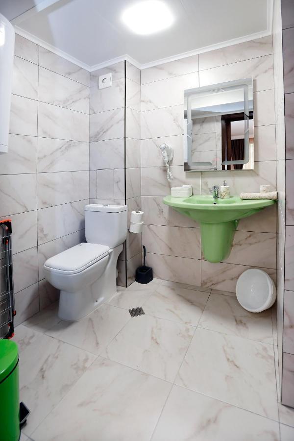 בורגאס Deluxe 2 Studios City Center מראה חיצוני תמונה