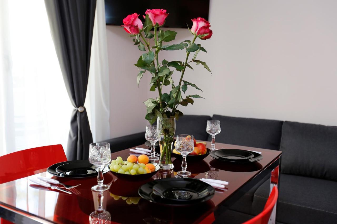 בורגאס Deluxe 2 Studios City Center מראה חיצוני תמונה
