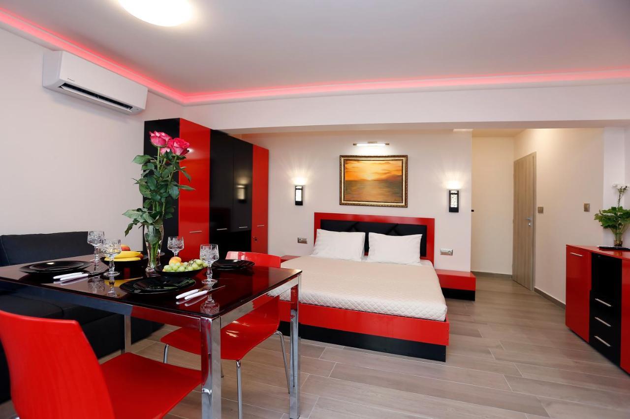 בורגאס Deluxe 2 Studios City Center מראה חיצוני תמונה